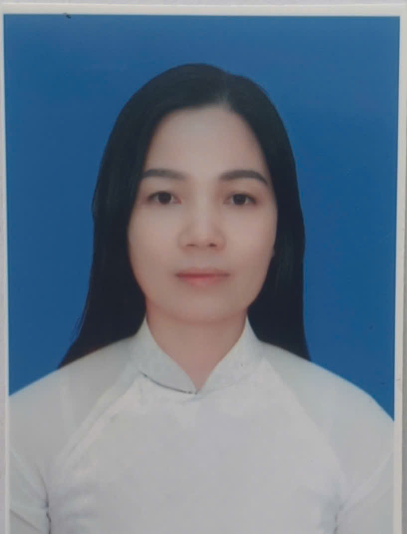 Đinh Thị Ngọc Hà.jpg